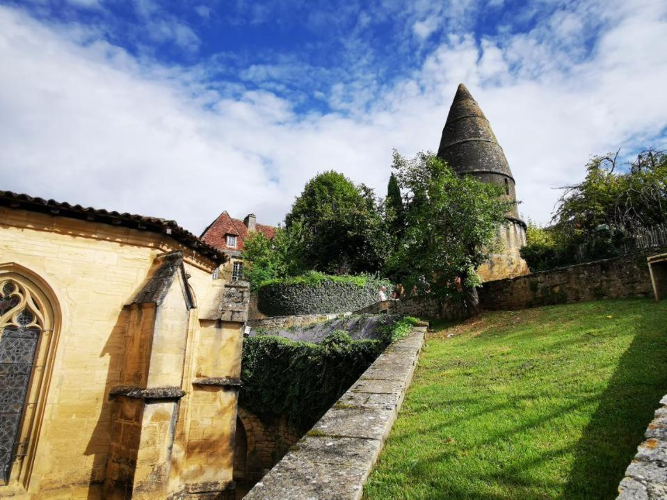 Apartmán Loft Montaigne Cite Medievale Sarlat Exteriér fotografie